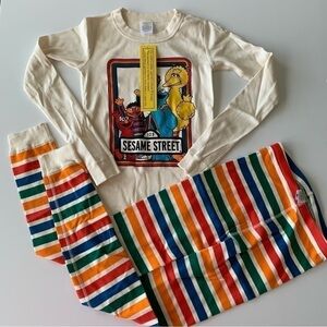 NEW Hanna Andersson Sesame Street Pajama Set 10 Years